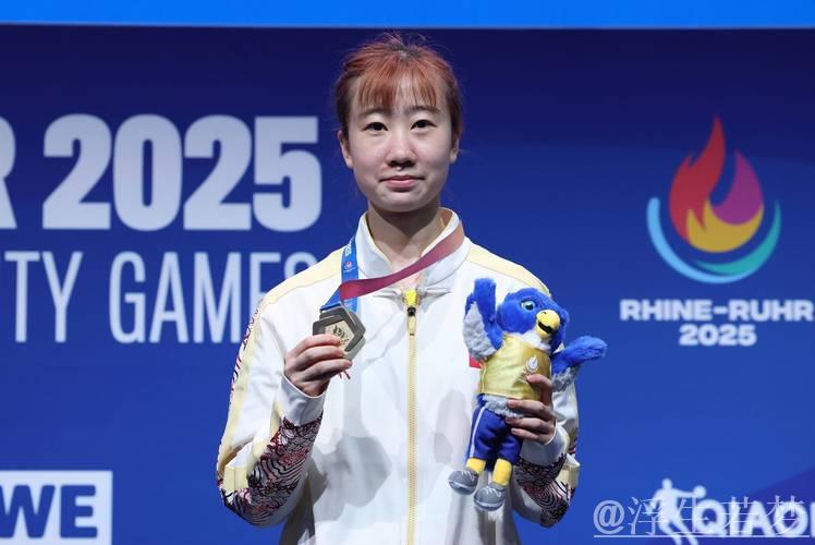 赵尚勇夺大运会乒乓球女单金牌