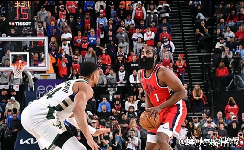 哈登爆发砍下40分快船击败雄鹿 太阳终结奇才13连败